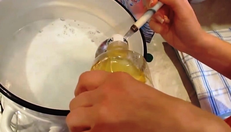 Отбеливаем растительным маслом кухонные полотенца